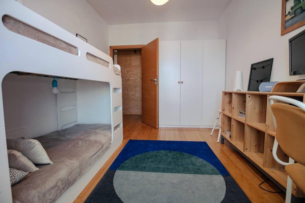 Dwupoziomowy, Rodzinny Apartament. Ochrona, Garaz. Varşovia Exterior foto